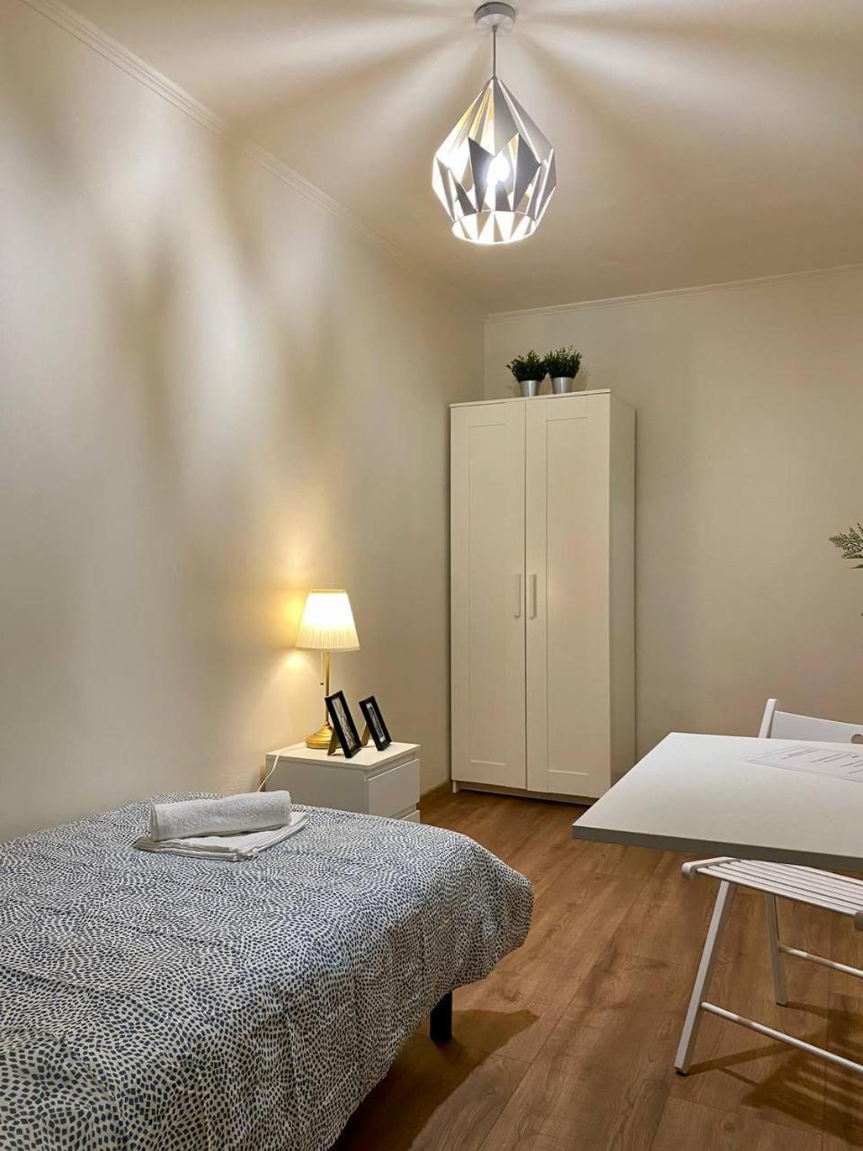 Halby Rooms Rondo Onz Warszawa Eksteriør billede