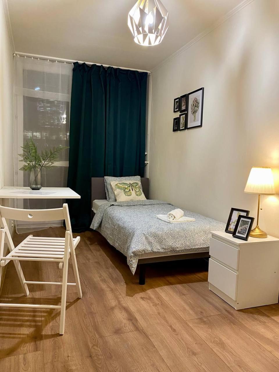 Halby Rooms Rondo Onz Warszawa Eksteriør billede